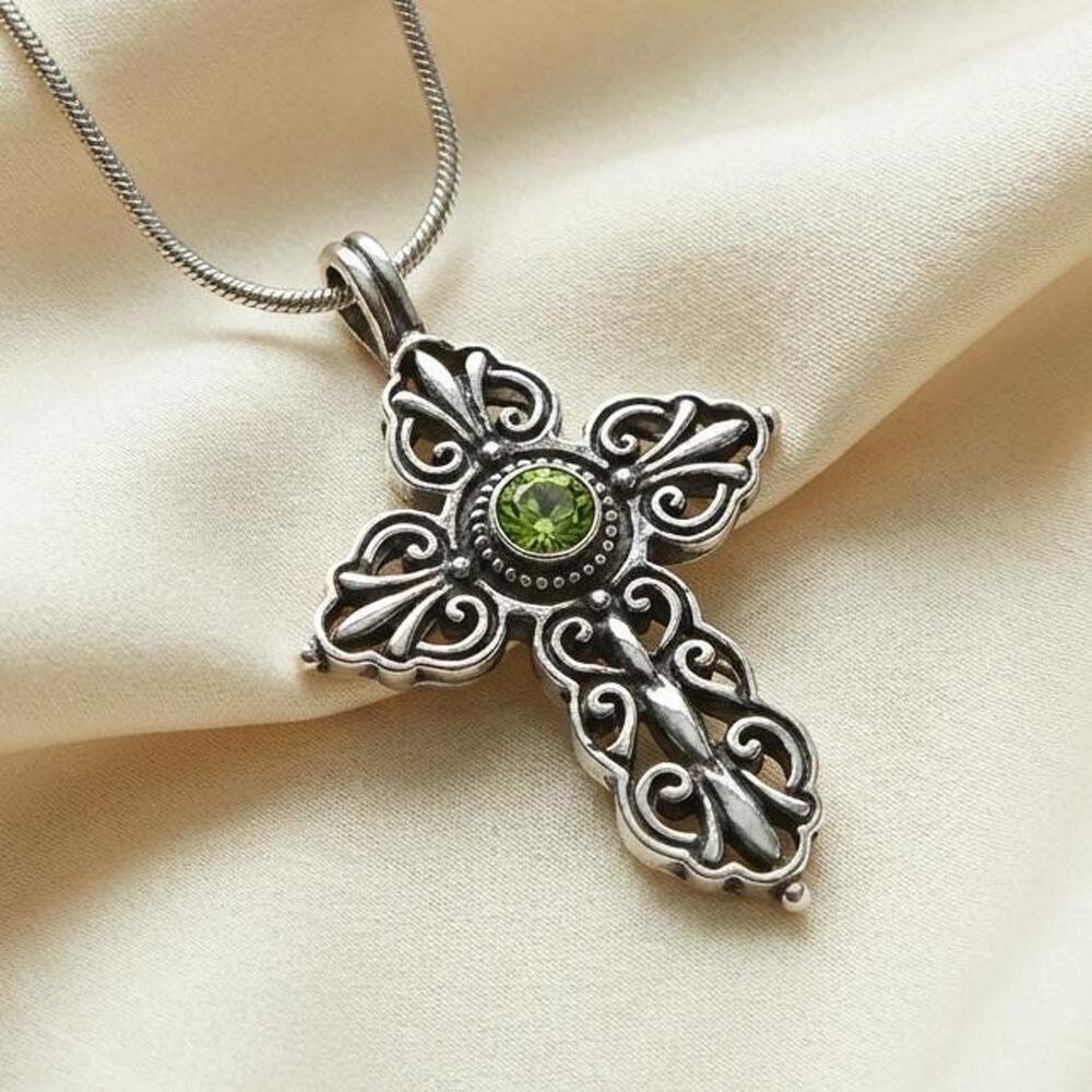 Vintage Hefty 925 Sterling Silver Ornate Green Peridot Cross Necklace 18"
